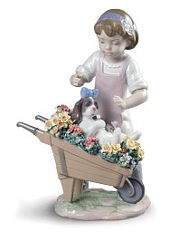 Фарфоровая статуэтка девочки с собакой в тачке Let's Go for a Ride Lladro 01009133