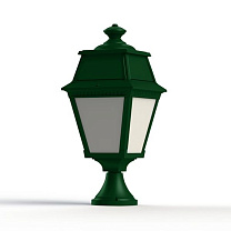 Avenue 2 N° 5; Opal PMMA Built-in LED 2700°K warm white 13W; Fir green