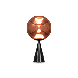 GLS01CO-TUN01M1 Tom Dixon Globe настольная лампа с зеркальным купольным абажуром медного цвета на конической подставке