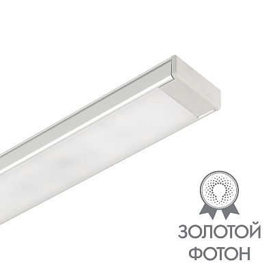 накладной потолочный линейный светильник прямоугольной формы с широким углом распределения света