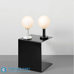 PLUTO - Table CTO Lighting Pluto Настольная лампа с кубическим основанием и двумя шарообразными плафонами сверху