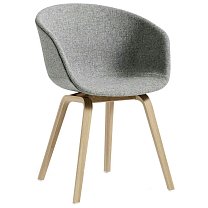 About A Chair AAC 23, основание дуб, лак на водной основе / обивка Hallingdal 130