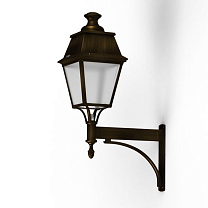Avenue 4 N° 4; Clear polycarbonate Built-in LED 3000°K warm white 37,4W; Gold patina