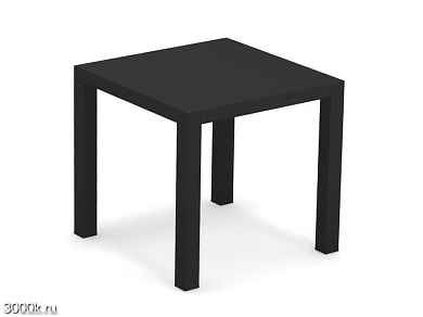 ROUND Низкий квадратный журнальный столик emu